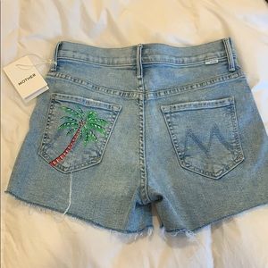 Mother High Waisted Rascal Slit Fray Short w Palm